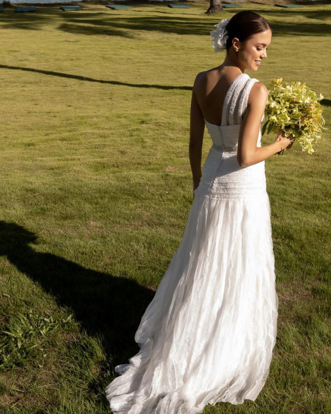 Vestido de Noiva Simples e Elegante | Emannuelle Junqueira